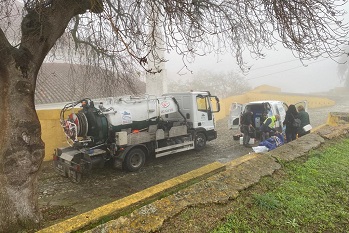 Aquaelvas prossegue ações de limpeza nos reservatórios