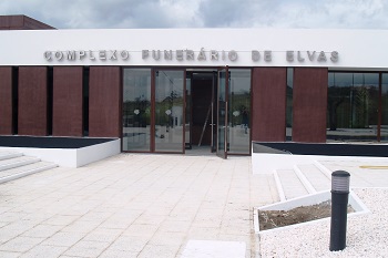 Complexo funerário de Elvas encerra durante a noite