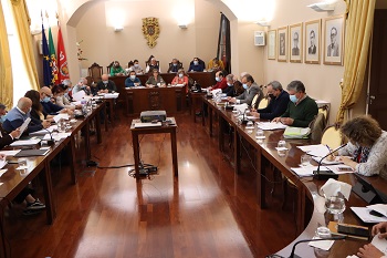 Assembleia Municipal extraordinária no dia 2
